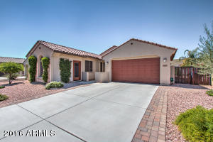 1839 E Indigo St, Gilbert, AZ 85298 photo 3
