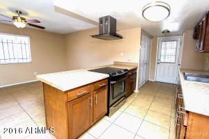 3208 E Palm Ln, Phoenix, AZ 85008 photo 4