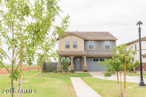 4383 E Amber Ln, Gilbert, AZ 85296 photo 1