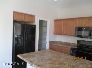 4565 E Ivanhoe St, Gilbert, AZ 85295 photo 2