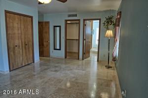 1023 E Derby Dr, Tempe, AZ 85284 photo 6