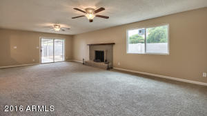 6825 N 30th Dr, Phoenix, AZ 85017 photo 9