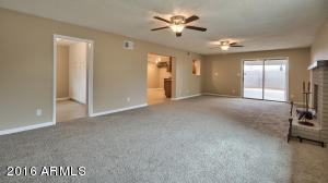6825 N 30th Dr, Phoenix, AZ 85017 photo 8