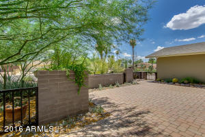 1412 E Laguna Dr, Tempe, AZ 85282 photo 4