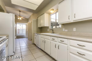 4326 N 29th Pl, Phoenix, AZ 85016 photo 6