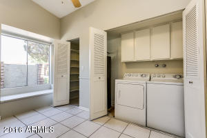 4326 N 29th Pl, Phoenix, AZ 85016 photo 9