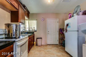 1825 E Oak St, Phoenix, AZ 85006 photo 13