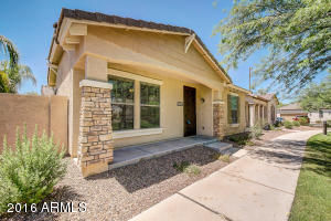 4614 E Maplewood St, Gilbert, AZ 85297 photo 2
