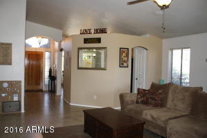 2519 E Knudsen Dr, Phoenix, AZ 85024 photo 2