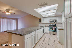 6521 W Camelback Rd, Phoenix, AZ 85033 photo 18