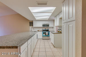 6521 W Camelback Rd, Phoenix, AZ 85033 photo 22