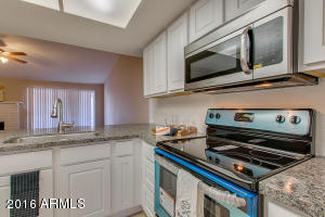 6521 W Camelback Rd, Phoenix, AZ 85033 photo 24