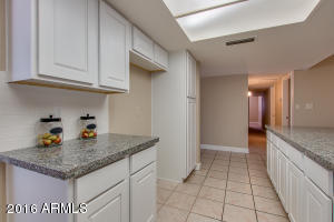 6521 W Camelback Rd, Phoenix, AZ 85033 photo 25