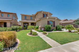 2463 Eleana Ln, Gilbert, AZ 85298 photo 3