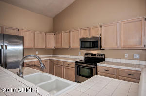 4020 E Rosemonte Dr, Phoenix, AZ 85050 photo 8