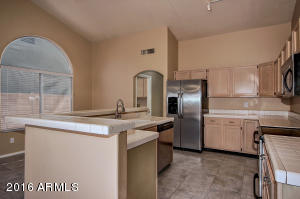 4020 E Rosemonte Dr, Phoenix, AZ 85050 photo 5