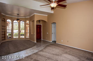 4020 E Rosemonte Dr, Phoenix, AZ 85050 photo 4