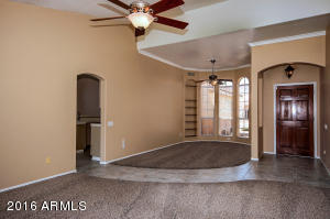 4020 E Rosemonte Dr, Phoenix, AZ 85050 photo 3