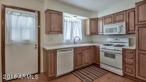 2024 W Rancho Dr, Phoenix, AZ 85015 photo 9
