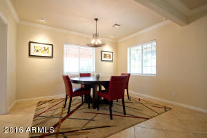 326 E Mariposa St, Phoenix, AZ 85012 photo 5
