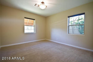 326 E Mariposa St, Phoenix, AZ 85012 photo 13