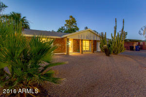 6852 E Florence Ln, Mesa, AZ 85208 photo 3
