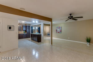 6852 E Florence Ln, Mesa, AZ 85208 photo 8