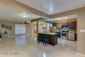6852 E Florence Ln, Mesa, AZ 85208 photo 11