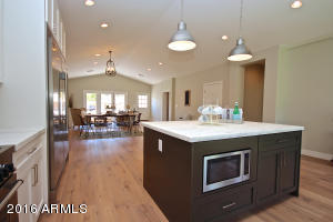 4024 E Clarendon Ave, Phoenix, AZ 85018 photo 8