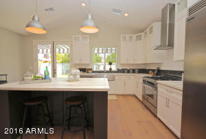 4024 E Clarendon Ave, Phoenix, AZ 85018 photo 7