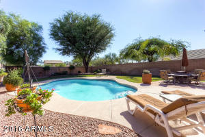 4617 E Swilling Rd, Phoenix, AZ 85050 photo 1