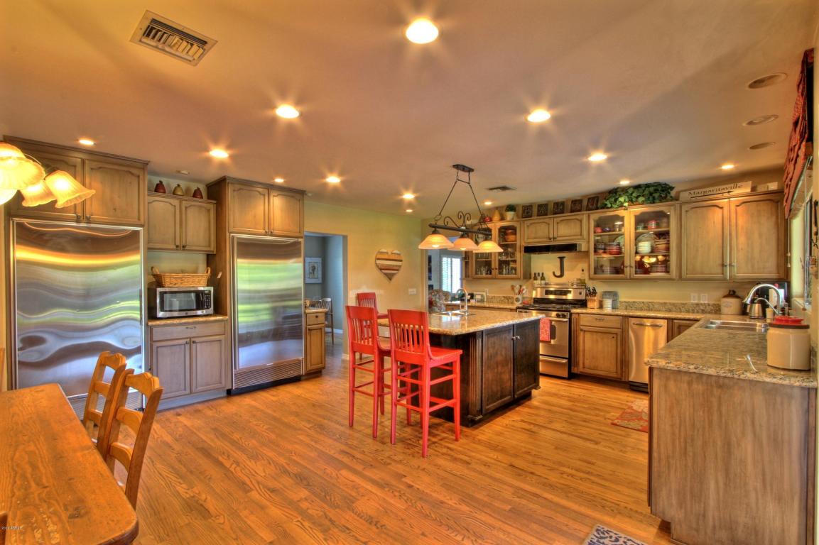 530 E Glenn Dr, Phoenix, AZ 85020 photo 4