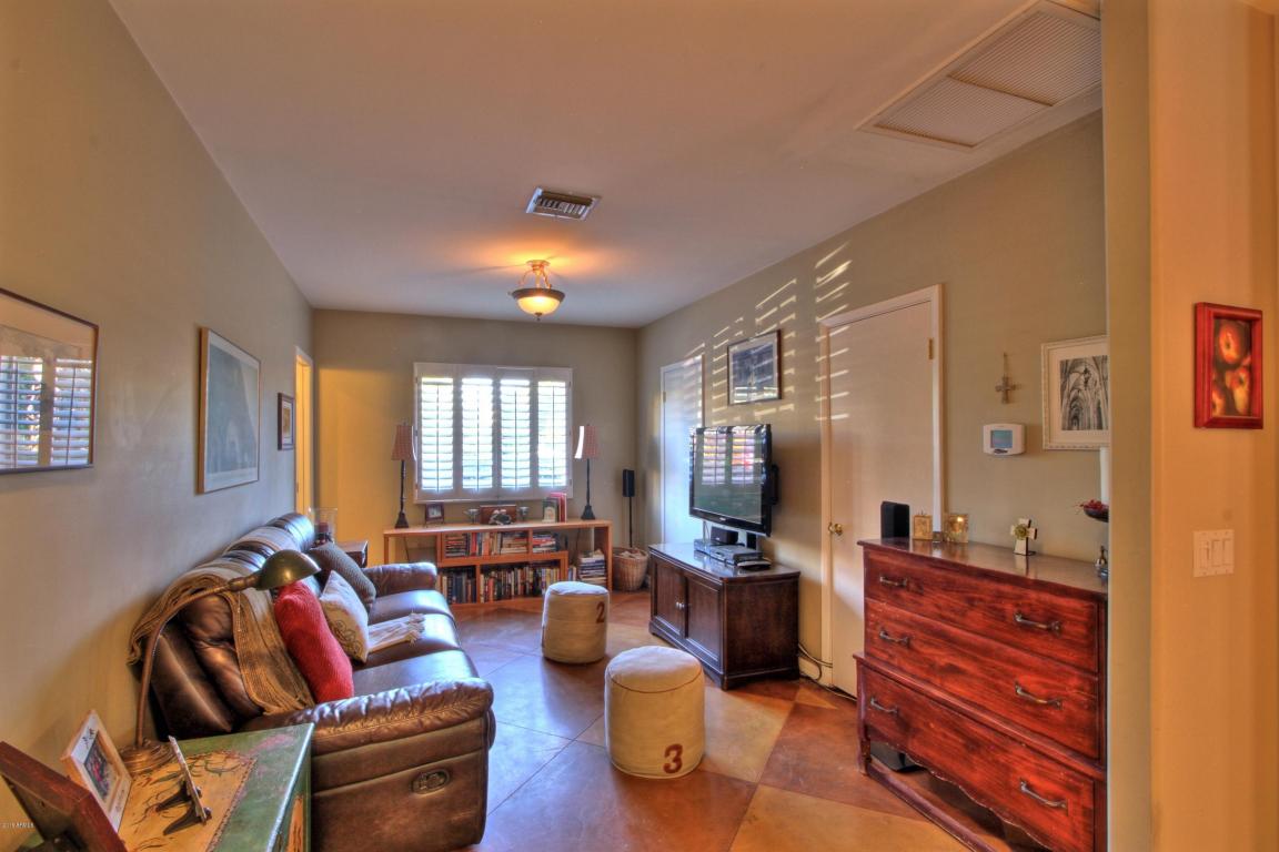 530 E Glenn Dr, Phoenix, AZ 85020 photo 13