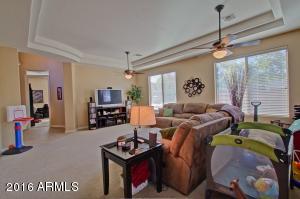 2012 E Gwen St, Phoenix, AZ 85042 photo 4