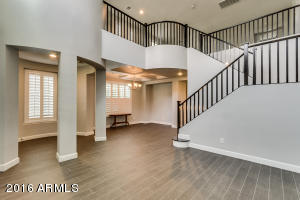 4146 E Comstock Dr, Gilbert, AZ 85296 photo 5