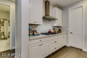 4146 E Comstock Dr, Gilbert, AZ 85296 photo 16