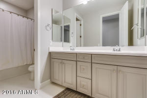4146 E Comstock Dr, Gilbert, AZ 85296 photo 56