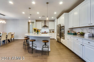 4146 E Comstock Dr, Gilbert, AZ 85296 photo 12