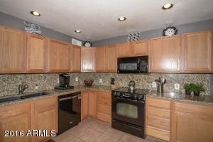 5217 E Windsor Ave, Phoenix, AZ 85008 photo 9