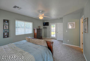 935 E Georgia Ave, Phoenix, AZ 85014 photo 12