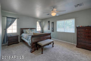 935 E Georgia Ave, Phoenix, AZ 85014 photo 10