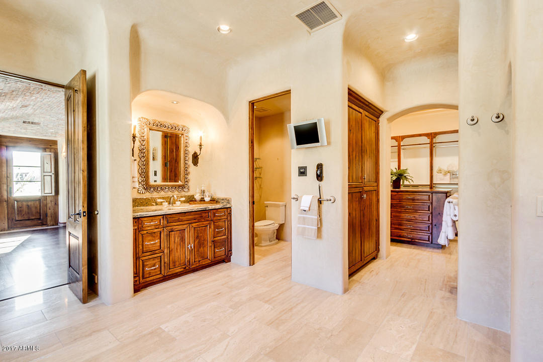8048 E Copper Canyon Cir, Mesa, AZ 85207 photo 62