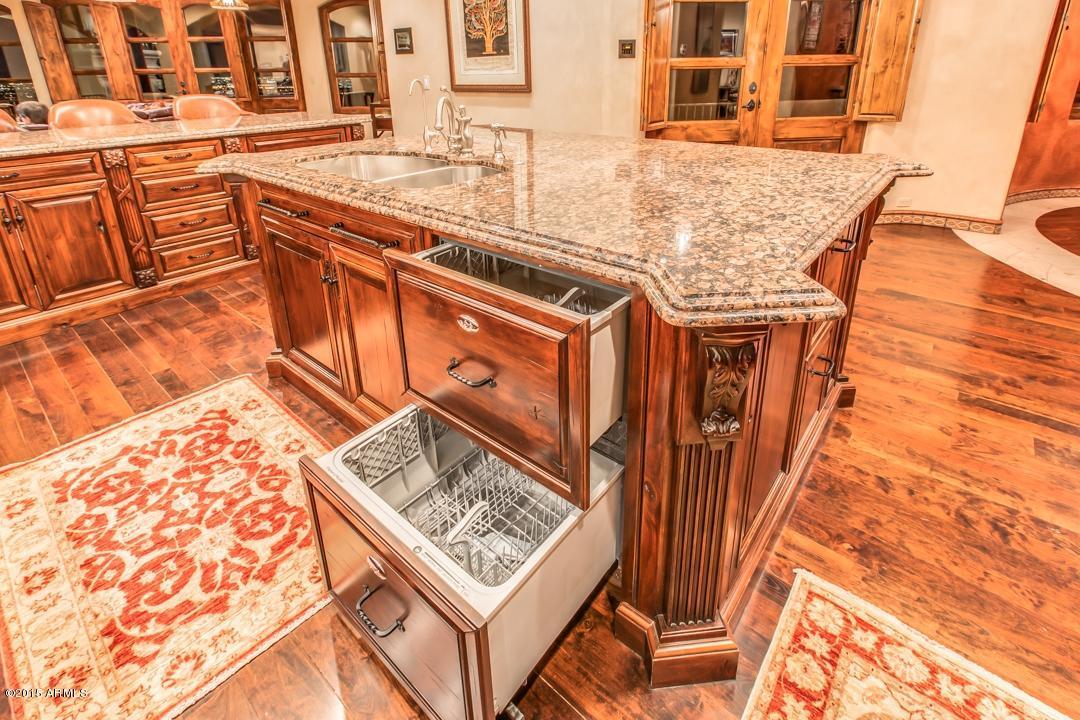 8048 E Copper Canyon Cir, Mesa, AZ 85207 photo 16