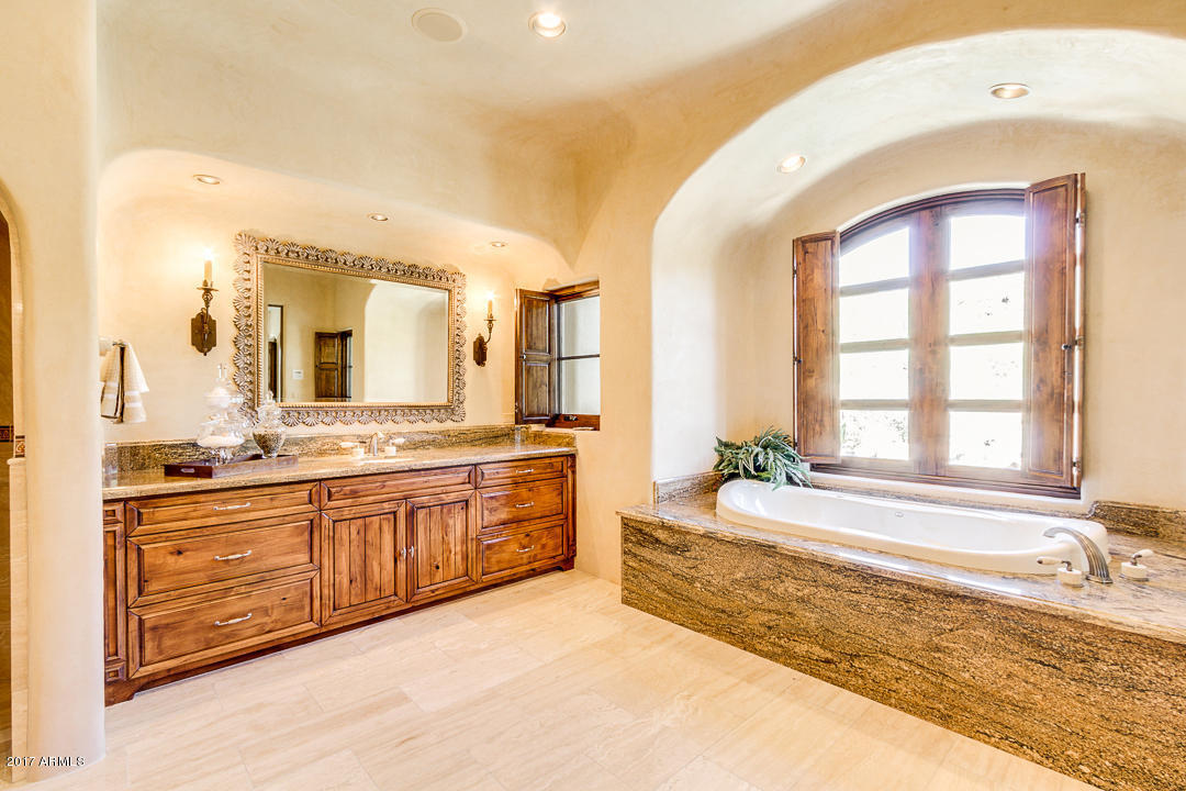8048 E Copper Canyon Cir, Mesa, AZ 85207 photo 61