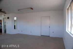 358 W Hackamore Ave, Gilbert, AZ 85233 photo 9