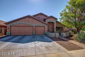 695 S Lanus Dr, Gilbert, AZ 85296 photo 2