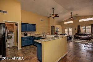 695 S Lanus Dr, Gilbert, AZ 85296 photo 8