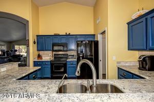 695 S Lanus Dr, Gilbert, AZ 85296 photo 14