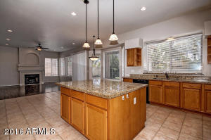 4579 E Chisum Trl, Phoenix, AZ 85050 photo 9