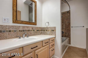 482 N Gold Dr, Apache Junction, AZ 85120 photo 8